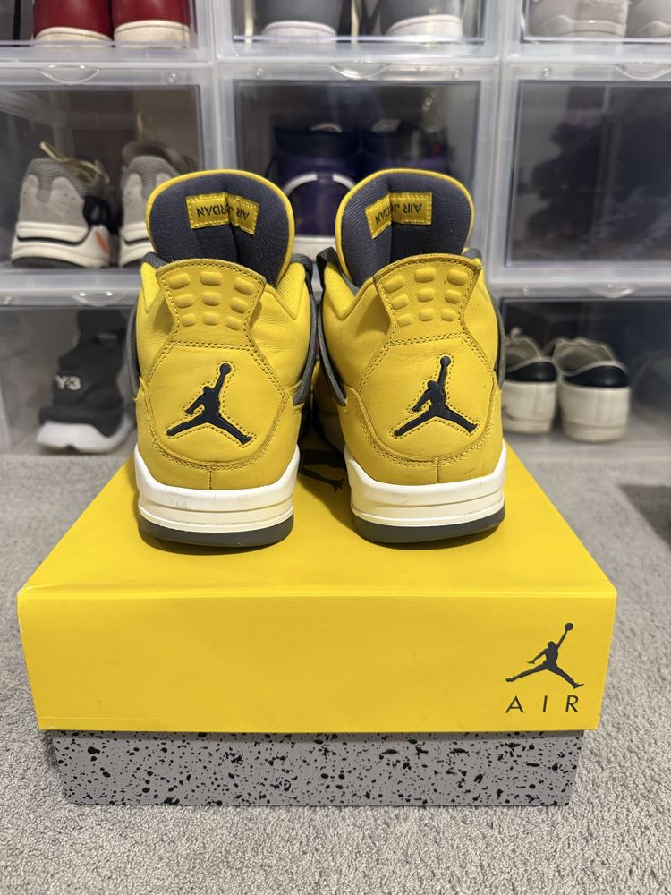 Nike Jordan 4 Lightning