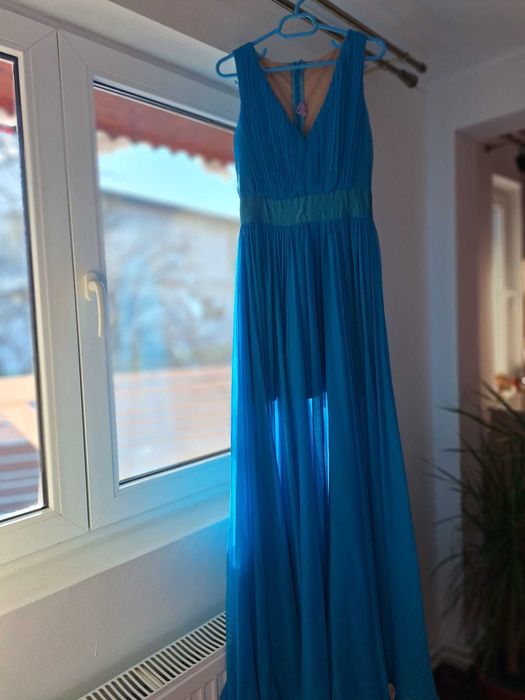 Rochie de ocazie, eleganta