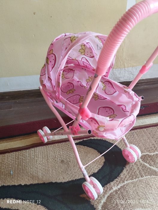 Kalyaska oʻyinchoq  qizlar uchun juda zoʻr