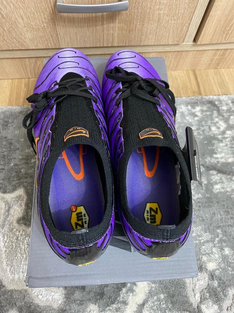 Ghete fotbal nike vapor 15 X air max plus marime 41