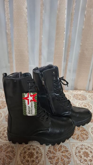 Продам берцы теплые