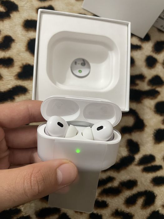 Căști Airpods Pro 2 (USB-C) Noi, sigilate