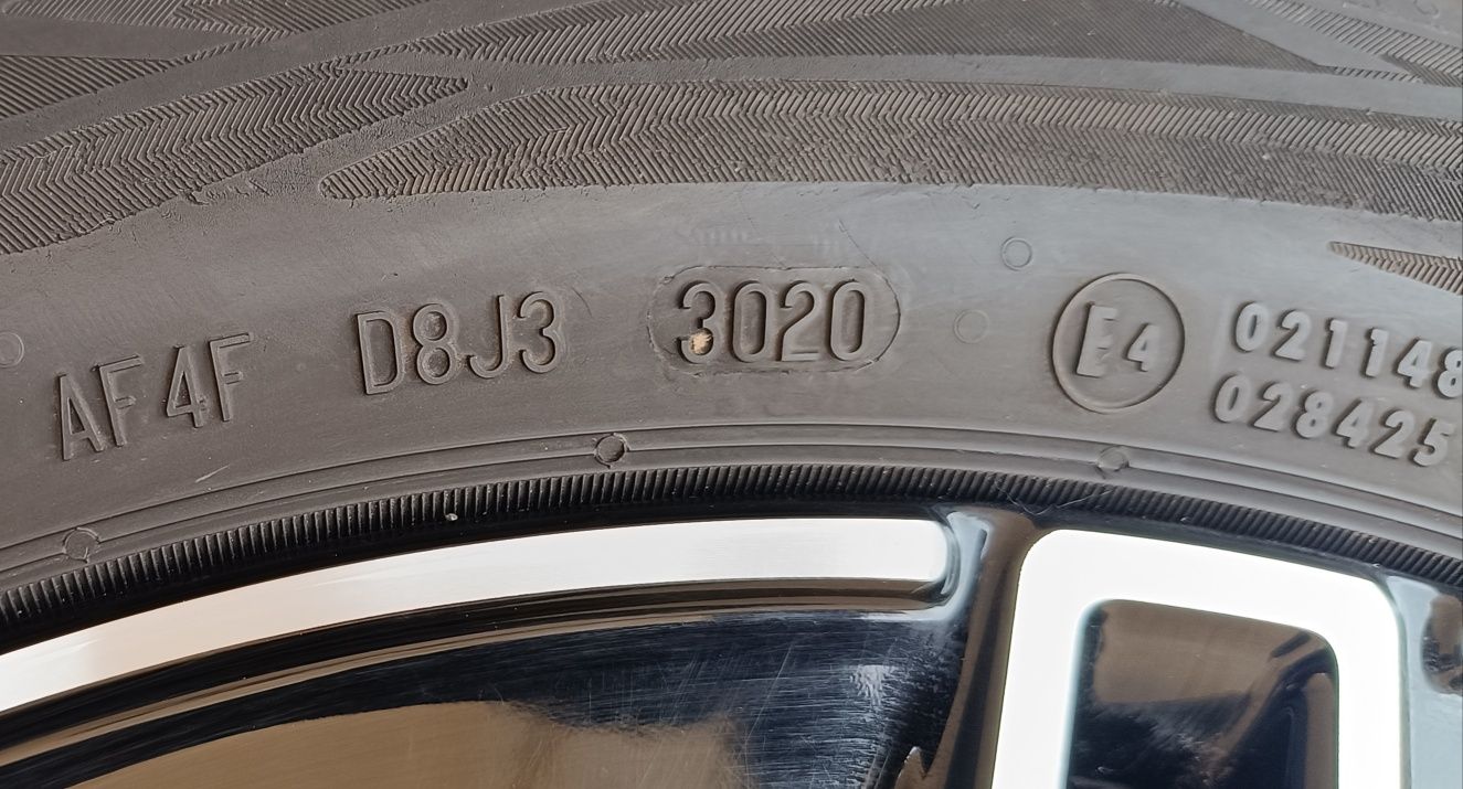 Оригинални джанти с гуми летни 18 цола Mercedes A..B..CLA AMG