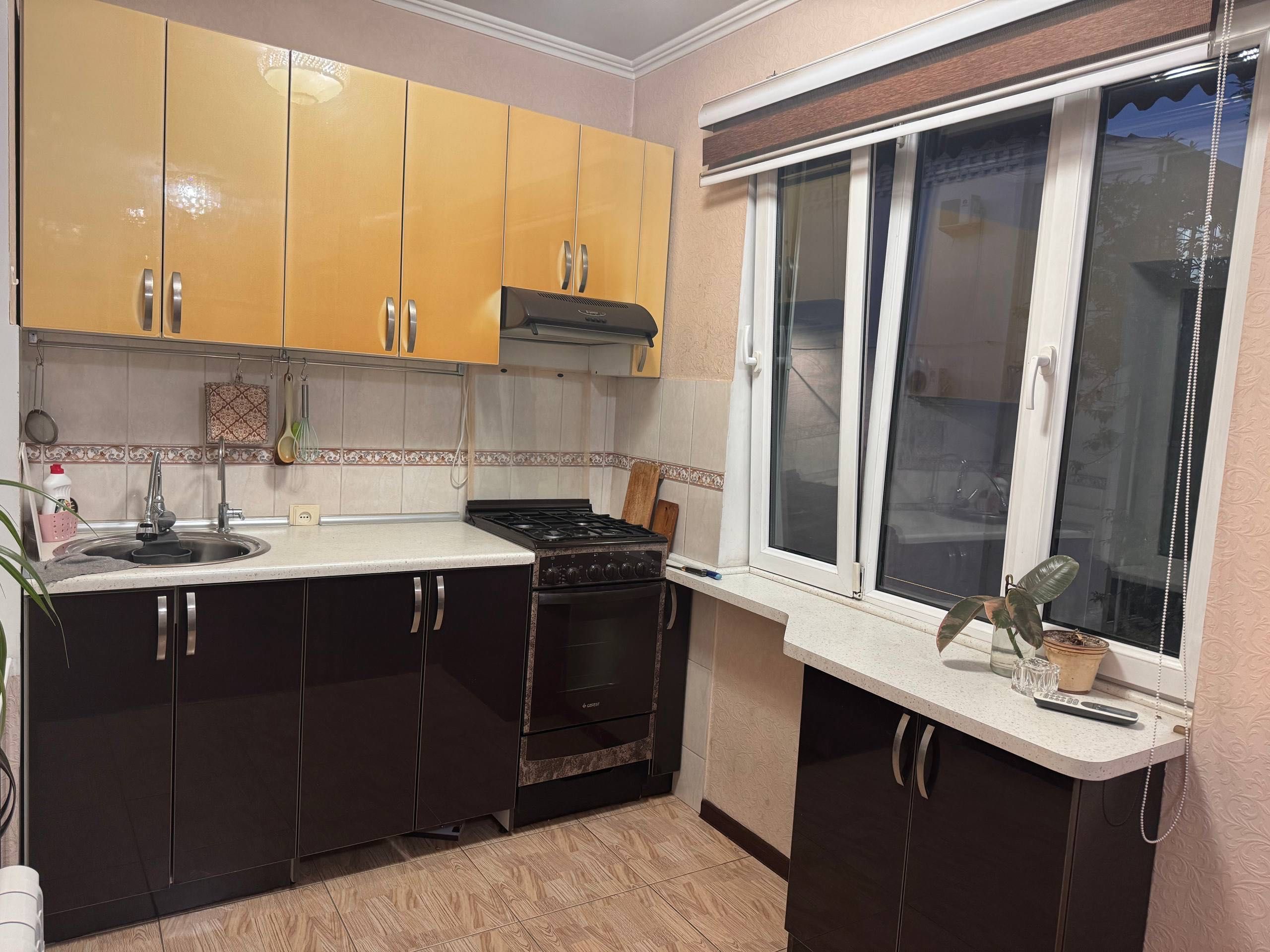 Продается 2в 3 квартира СВОЯ кирпич Саламатина на ул. Богибустон