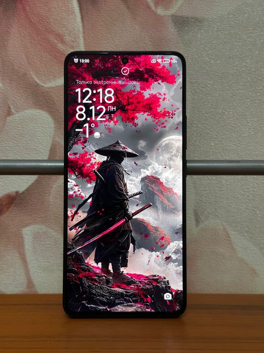 Poco F6 Продажа обмена нет