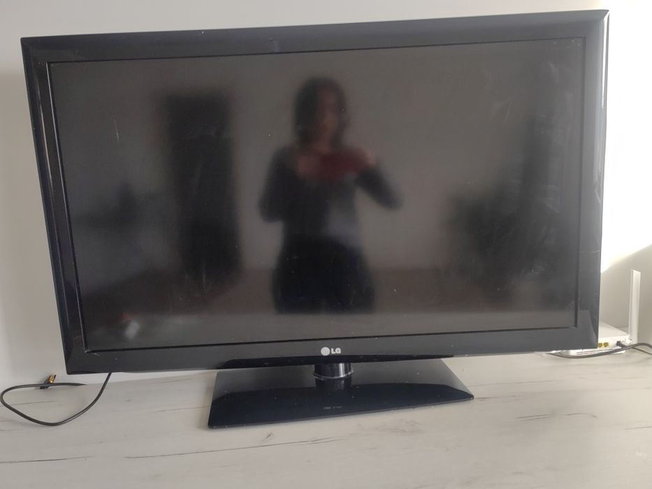 Продам телевизор