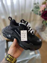 Balenciaga Triple S / nr 38,40  **livrare 24h in stoc