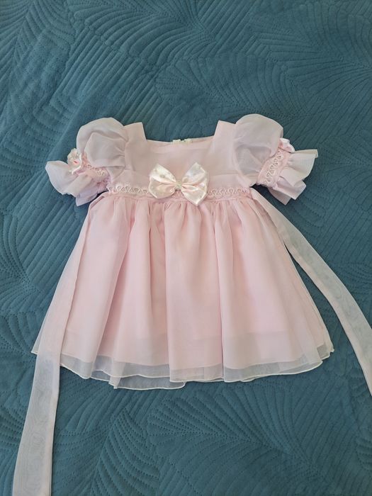 Продаётся нарядное пышное  платье.