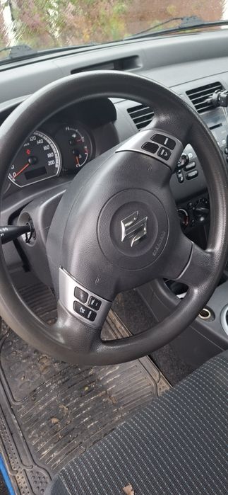 Vând Suzuki an 2006 1.3 benzina