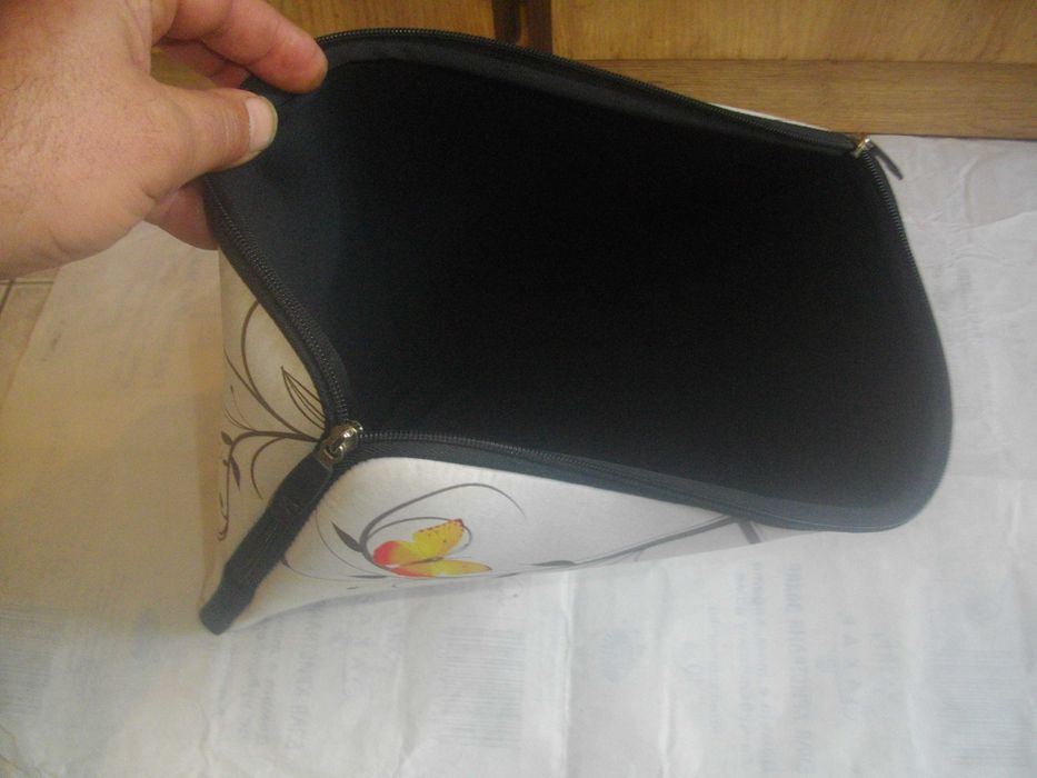 Чанта за тънък лаптоп и документи-40х30х1,5см-Дунапрен с Микрофибър