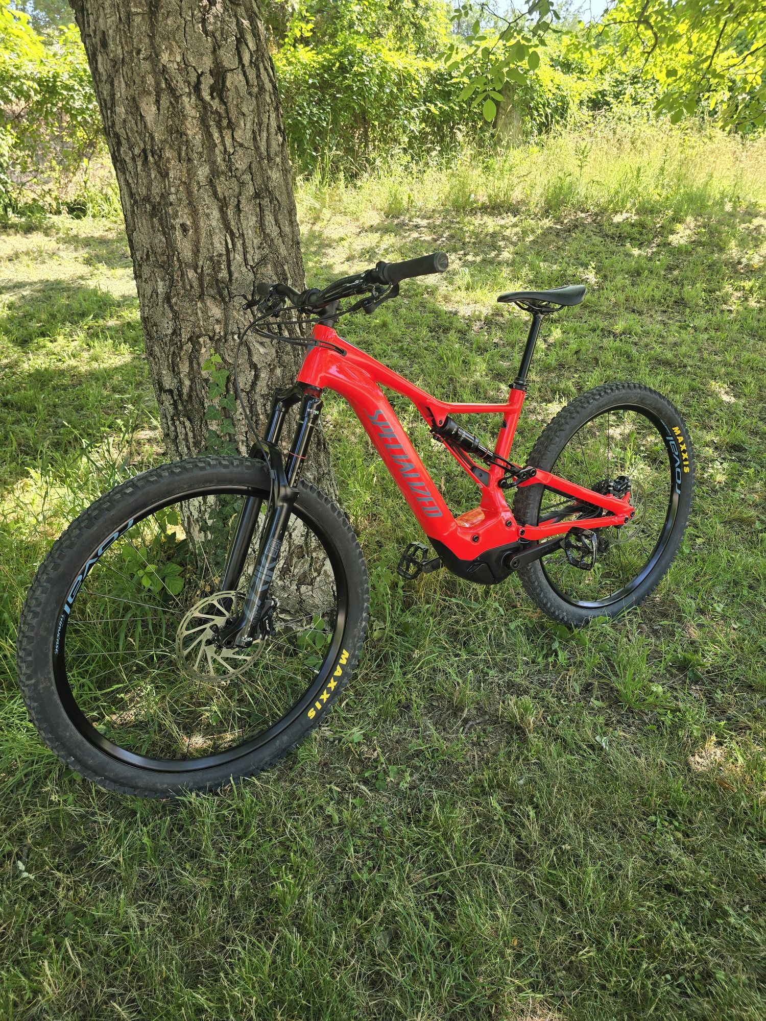 Specialized turbo levo 29 цола електрически велосипед