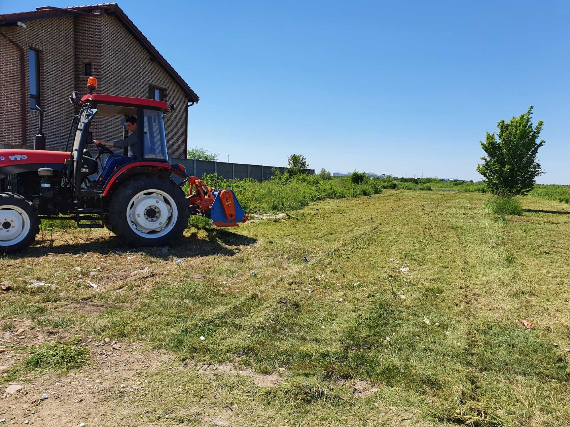 Inchirieri utilaje buldoexcavator miniexcavator bobcat tractor freza