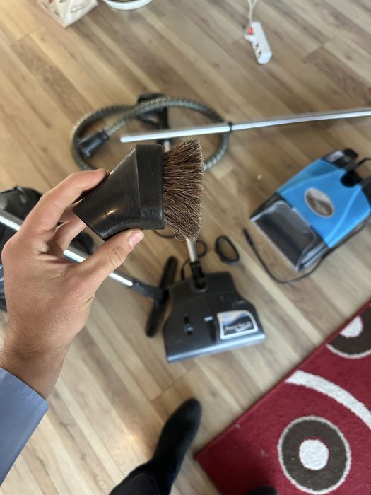 Aspirator cu filtrare prin apa Rainbow E2