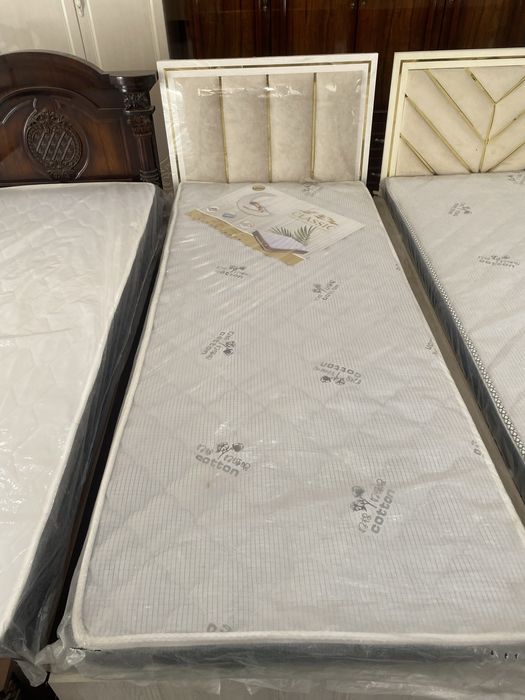 Сотилади мебел магазин