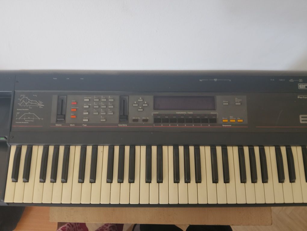 Синтезатор Ensoniq EPS Performance Sampler 1988