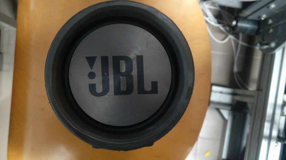 Boxa bluetooth JBL Xtreme perfect funcționala