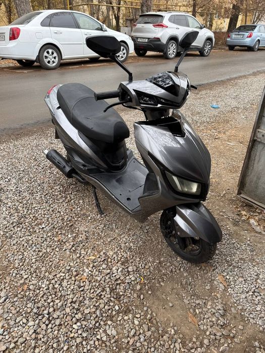 Продам скутер Wasat m8