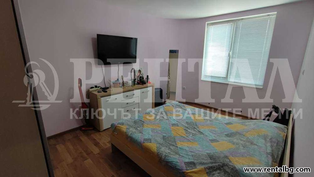 Продава се Тристаен апартамент в Пловдив, Център - 93 кв.м за 2022 €/кв.м - Снимка #5