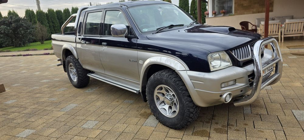 Mitsubishi L200 din 2005 volan pe dreapta 116 cp