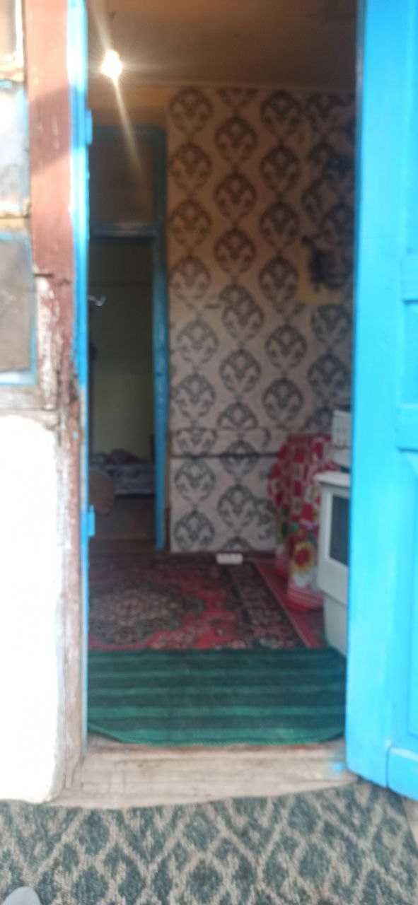 Ховли уй сотилади