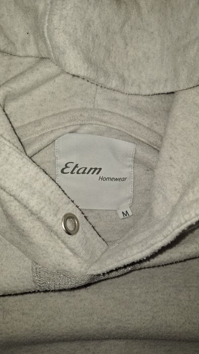 Дамски анурак с качулка