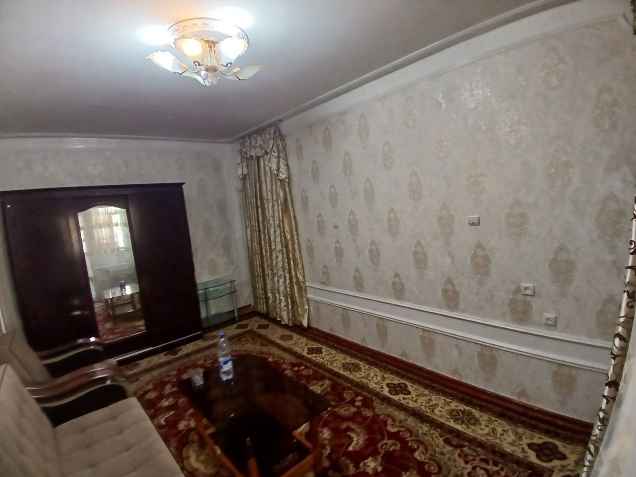Продам свою квартиру 1/2/4 учтепа 25 квартал, ориентир катта қани