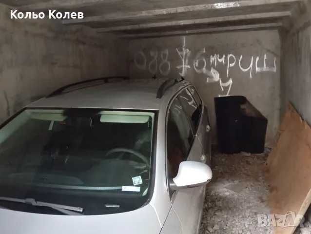 Гаражна клетка под наем на Картала/Акация от собственик
