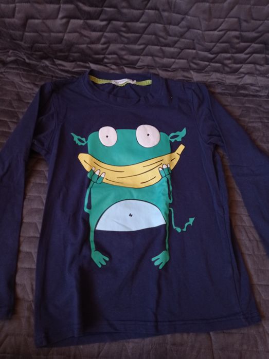 Блуза за 140 см.