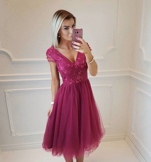 Rochie cu top din dantelă ,Chi Chi London tul suprapus, model  superb!