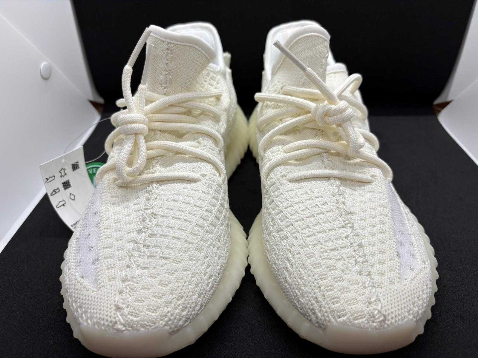 Yeezy Boost 350 v2 Bone