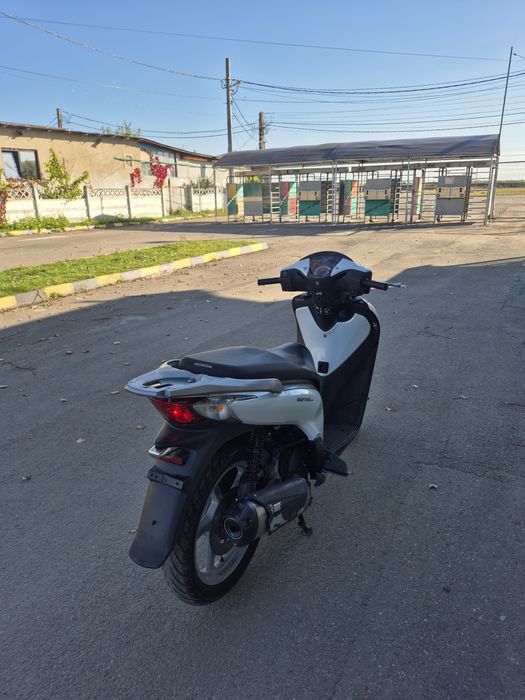 Honda sh125i injecție