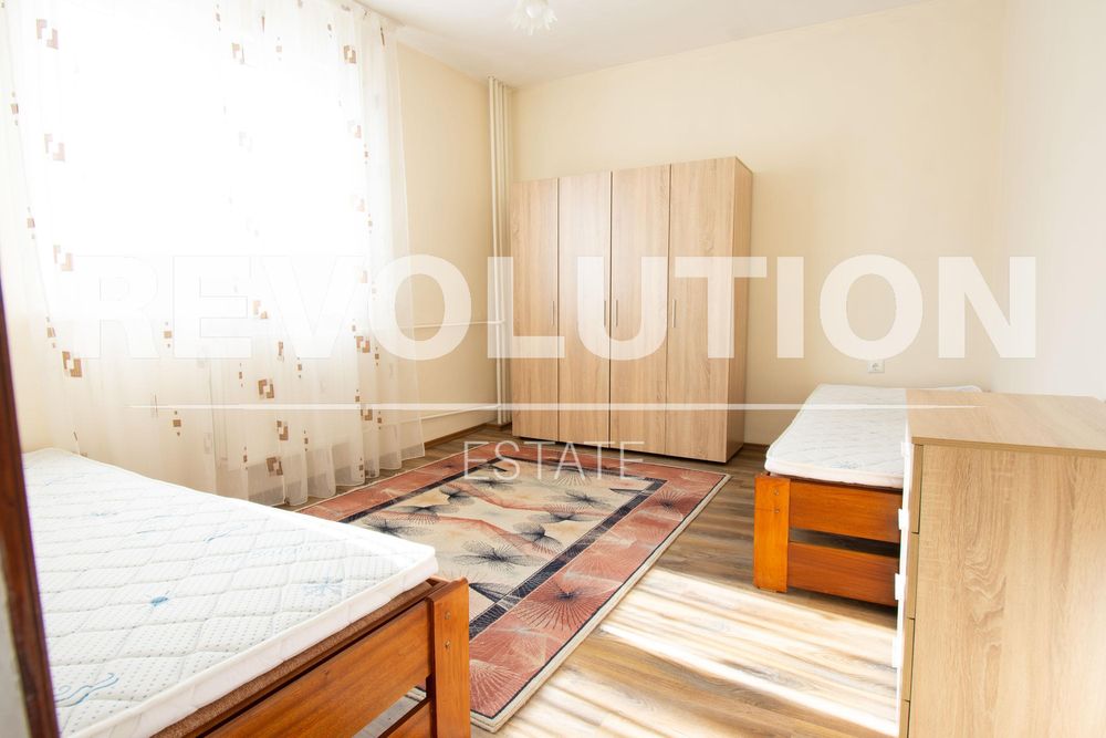 Дава се под наем Тристаен апартамент в София, Младост 4 - 105 кв.м за 650 € - Снимка #9