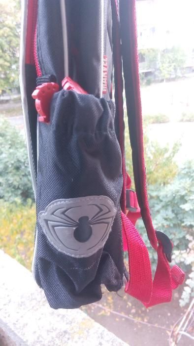 Ученическа раница.