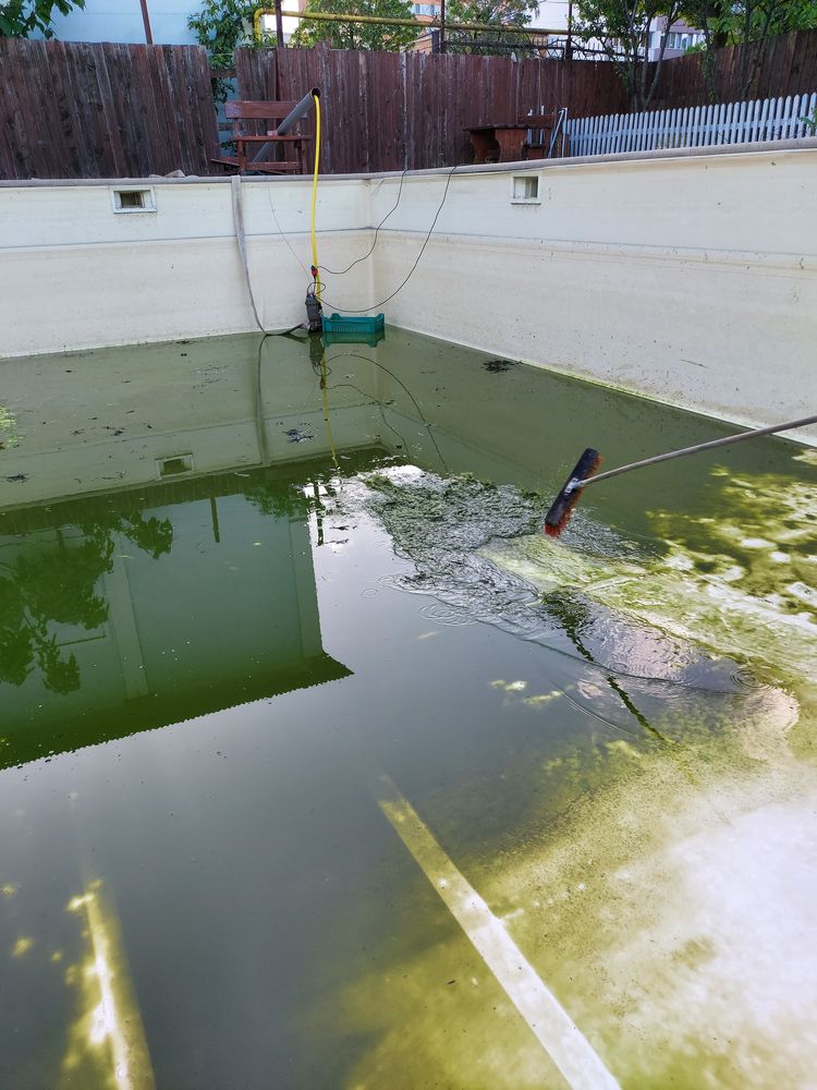 Intretinere Piscine Hunedoara – Servicii Profesionale