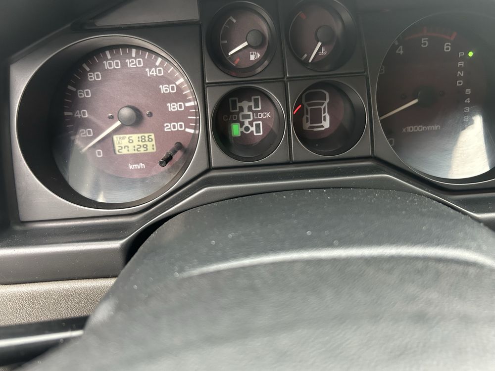 De vanzare Mitsubishi pajero 2001 automat si autoutilitara