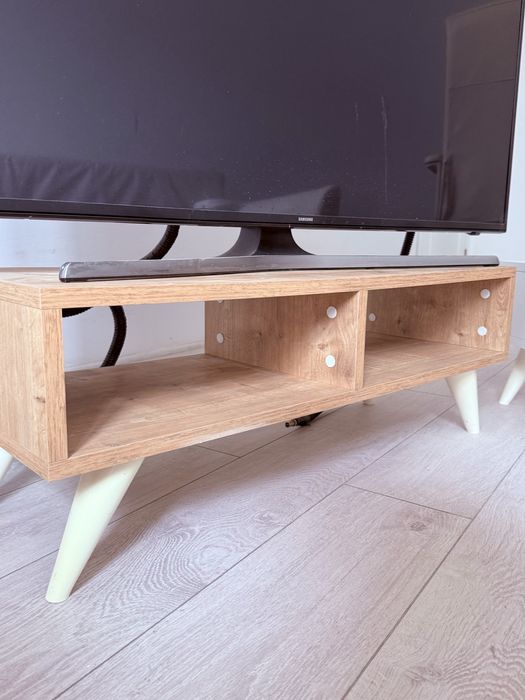 Comoda tv si noptiere