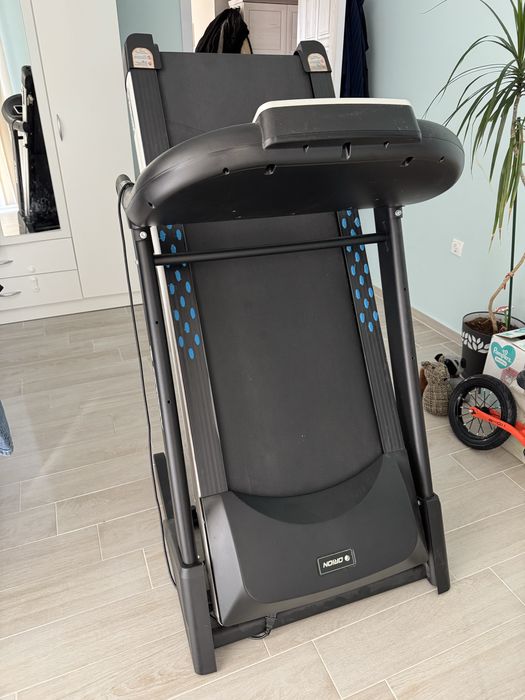 Бягаща пътека Orion Travel R9