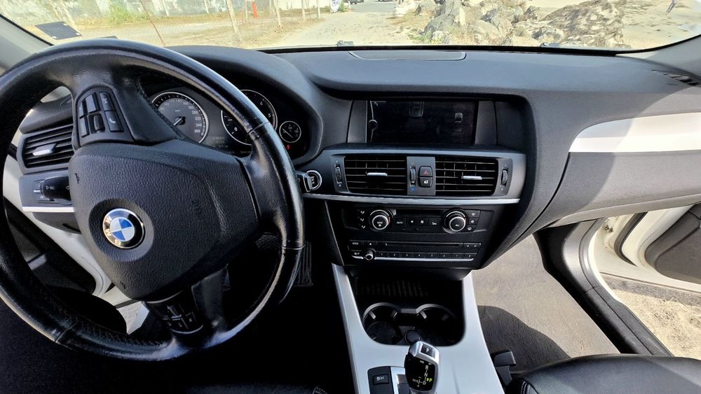Продавам BMW X3 20d Без забележки
