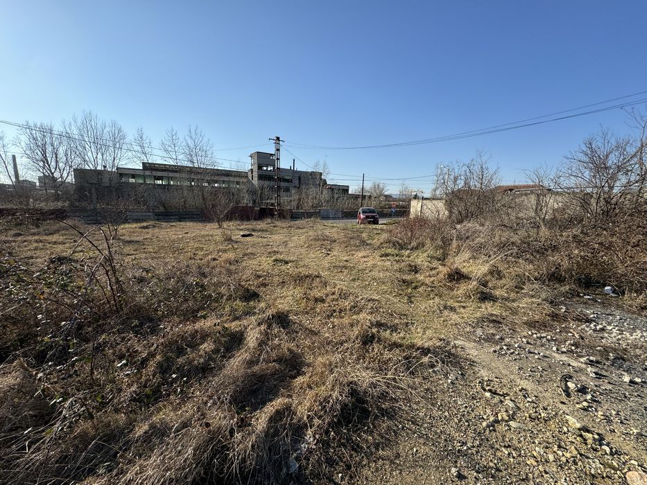 Vând / schimb teren zona banovita