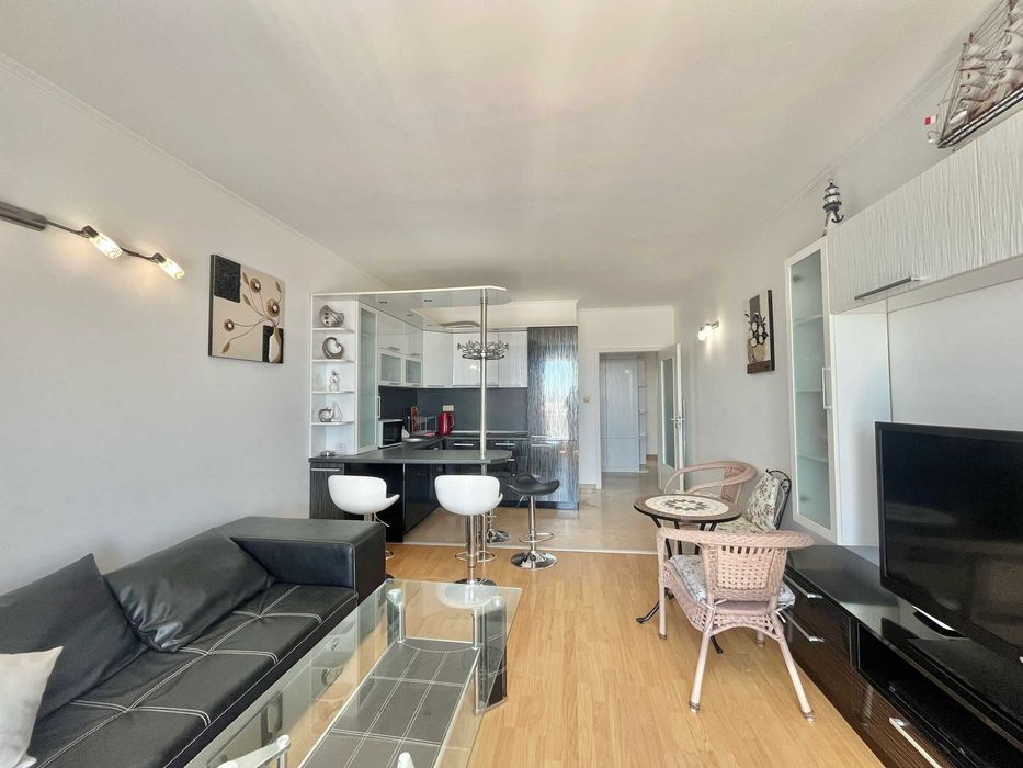 Продава се Тристаен апартамент в Несебър - 99 кв.м за 1869 €/кв.м - Снимка #8