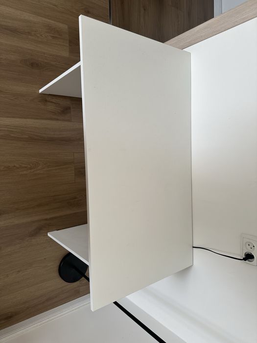 Письменный стол