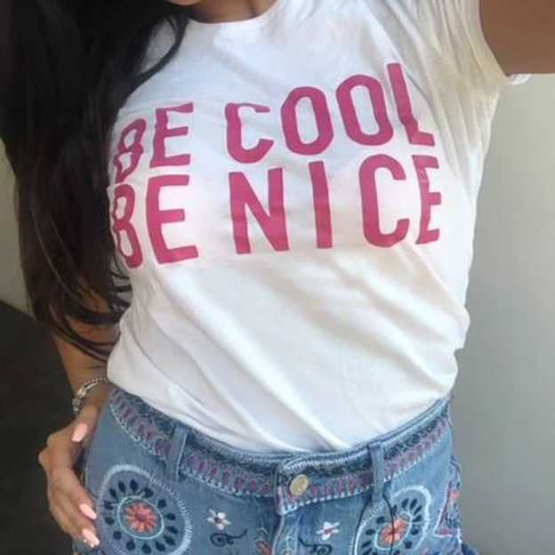Дамски тениски и блузи ICON & BE COOL BE NICE! Поръчай с ТВОЯ идея!