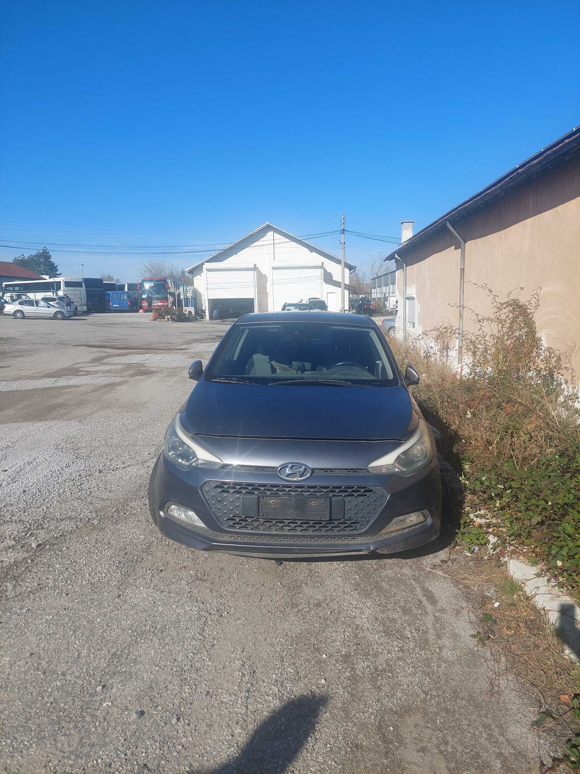 Hyundai i20 1.1 CRDi , Хюндай И20 за части!
Май 2015
