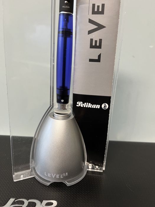 Pelikan Level L5 Blue & Silver химикал писец