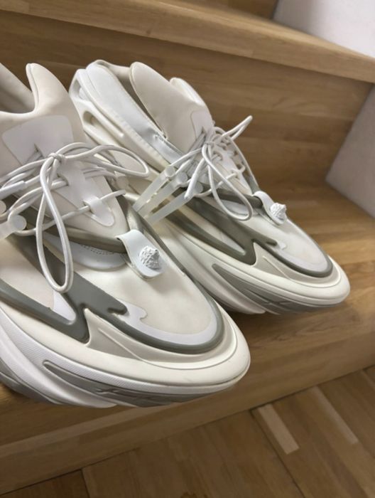 Balmain Unicorn Full White