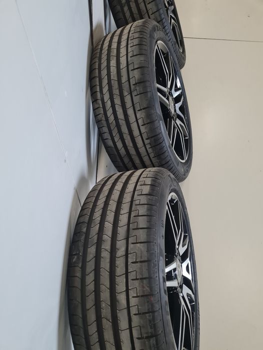 Jante aliaj + cauciucuri vara 245/45 R19 Mercedes-AMG  / Vito / Viano