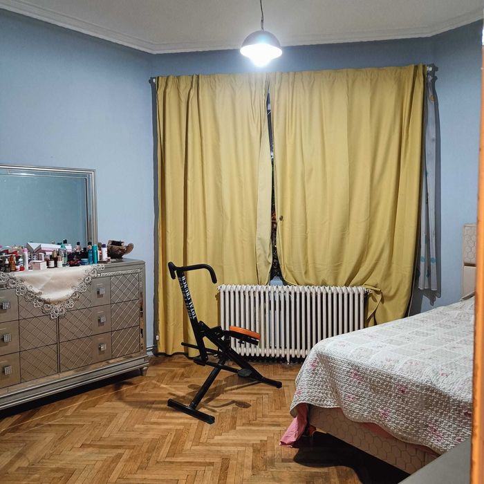 Vand apartament superb 4 camere Mosilor