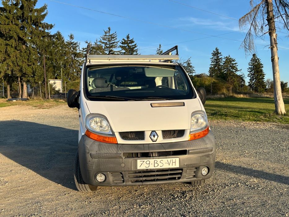 Vând Renault Trafic 2