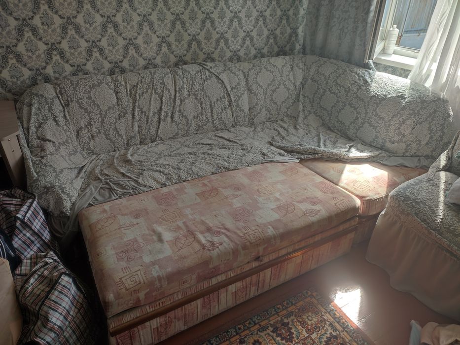 Продам диван кровать 260х130