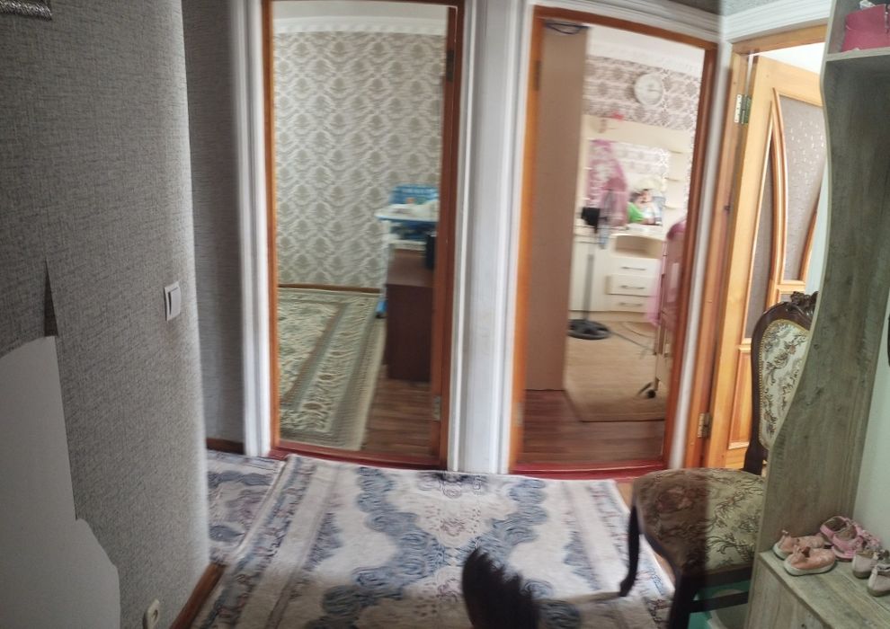 Продаётся квартира 3/2/4, 77 серия в Яшнабадском районе,